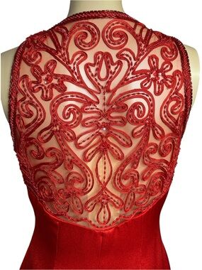Vintage Nadine Red Beaded Illusion Back Satin Formal Prom Gown Dress Size 9